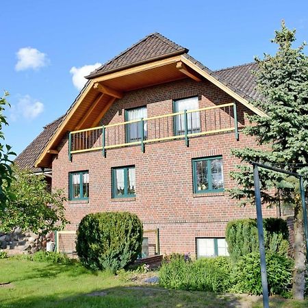 Ferienwohnung Zudar Auf Ruegen エクステリア 写真