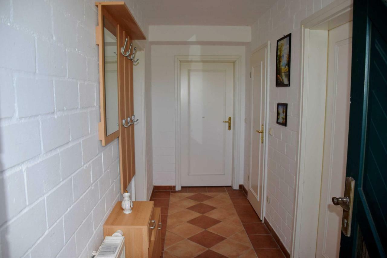 Ferienwohnung Zudar Auf Ruegen エクステリア 写真