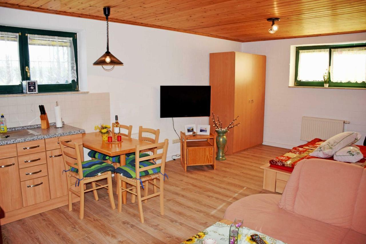 Ferienwohnung Zudar Auf Ruegen エクステリア 写真